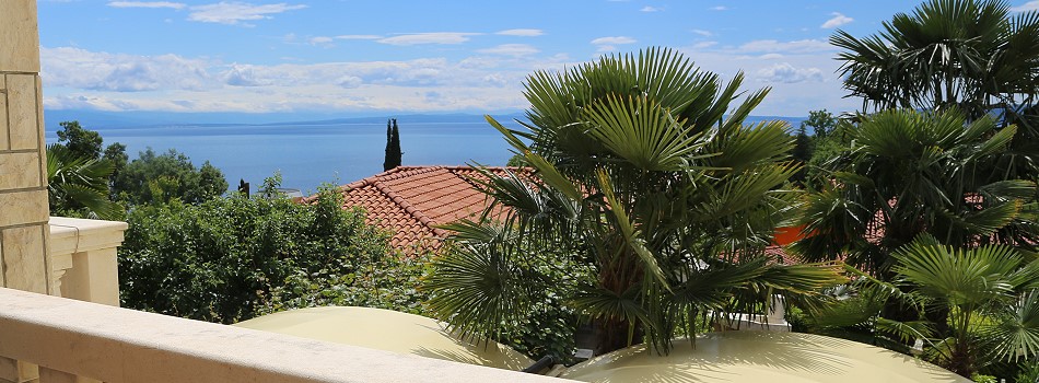 Blick vom Balkon der Pension Villa Ana